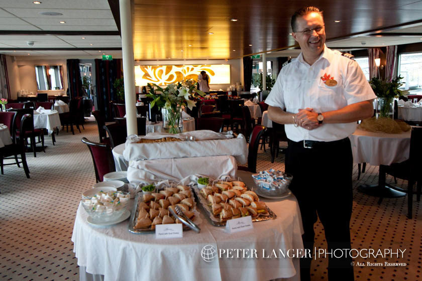 %_tempFileNamerivercruises008%